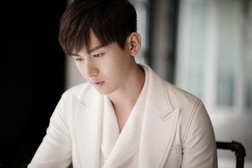 成毅爆料最新消息视频播放,揭秘幕后故事与精彩瞬间